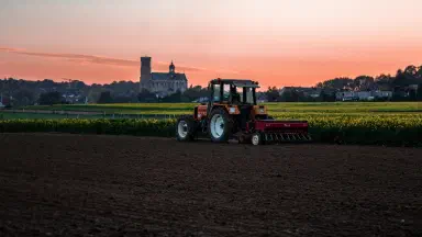 Farm plow efficiently transported